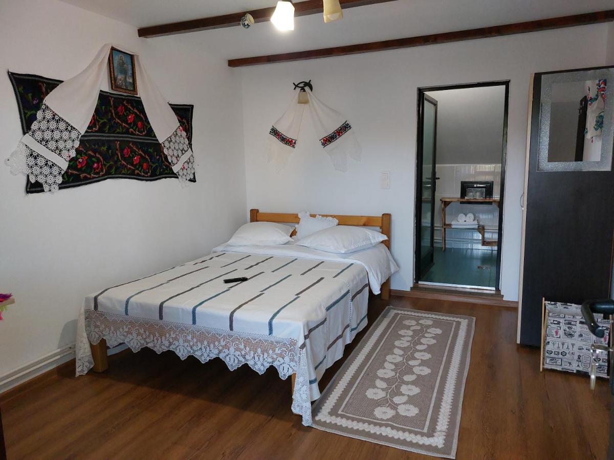 Pensiune Agroturistica "Casa Teodora" Budesti  Luaran gambar