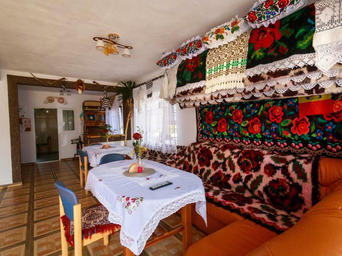 Pensiune Agroturistica "Casa Teodora" Budesti  Luaran gambar